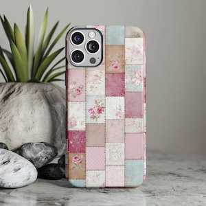 Cottagecore Dreams Stevige Telefoonhoes, Patchwork Quilt iPhone Hoes, Samsung Galaxy Hoes, Google Pixel Hoes, Bloemen, Boho, Artistiek, Uniek Design