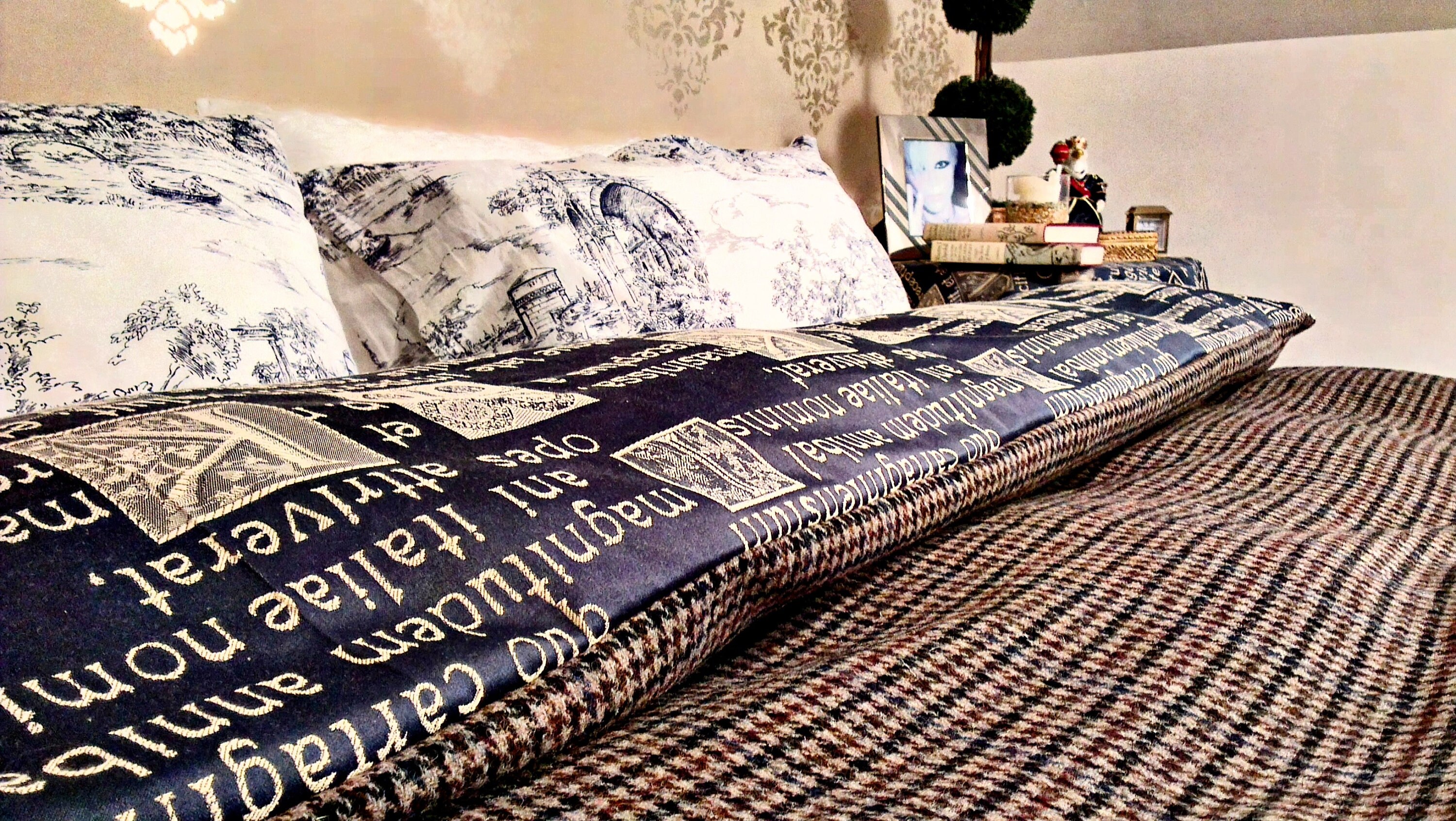 Doublesided Duvet Cover, Italian Satin, Pure New Wool Harris Tweed