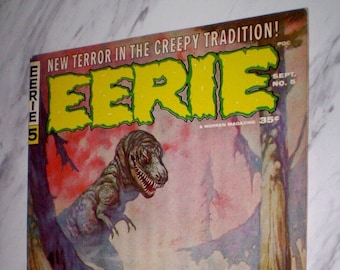 Eerie #5 VF 8.0 OW pages 1966 Warren Magazine Frazetta cover Silver age Comic Book Magazine