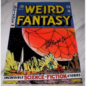 Puede incluir: Una portada de cómic vintage de "Weird Fantasy" No. 13. La portada presenta una ilustración vibrante de un planeta rojo, un cohete y figuras con trajes espaciales. El título es amarillo, con el texto "Incredible Science-Fiction Stories!"