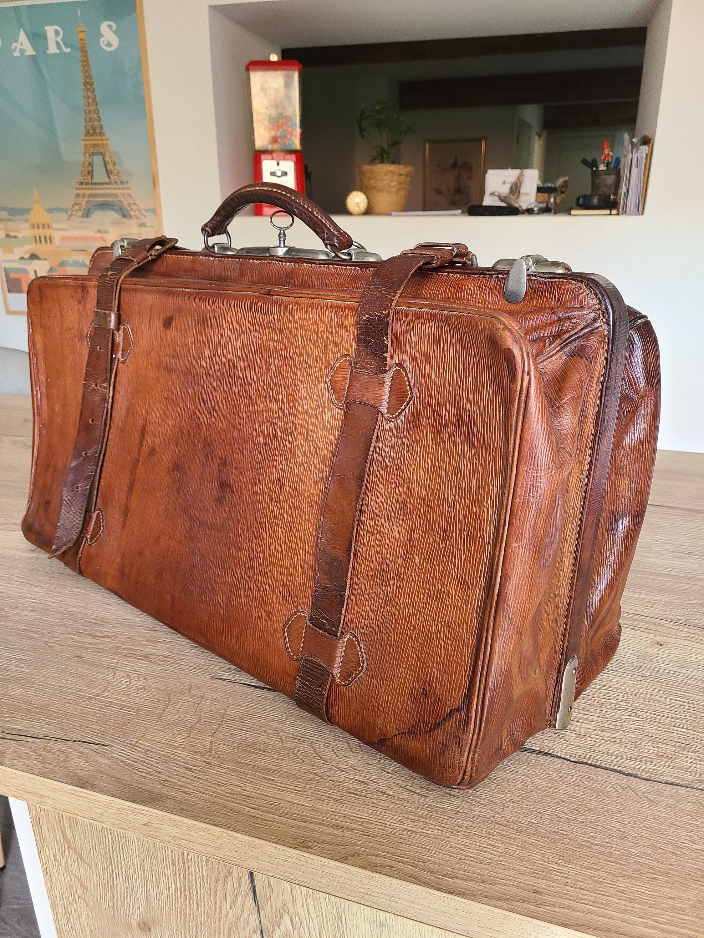 ヴィンテージ　レザードクターバッグ 大型アンティークレザードクターバッグ – 20世紀初頭 – マチ付き旅行用