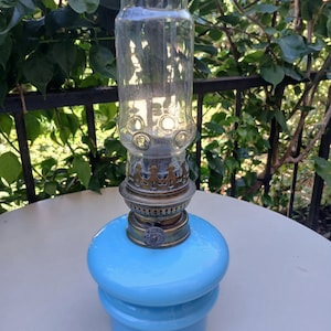 Antique blue opaline oil lamp – German Kosmos 8-line burner – Late 19th century – Decorative vintage lamp