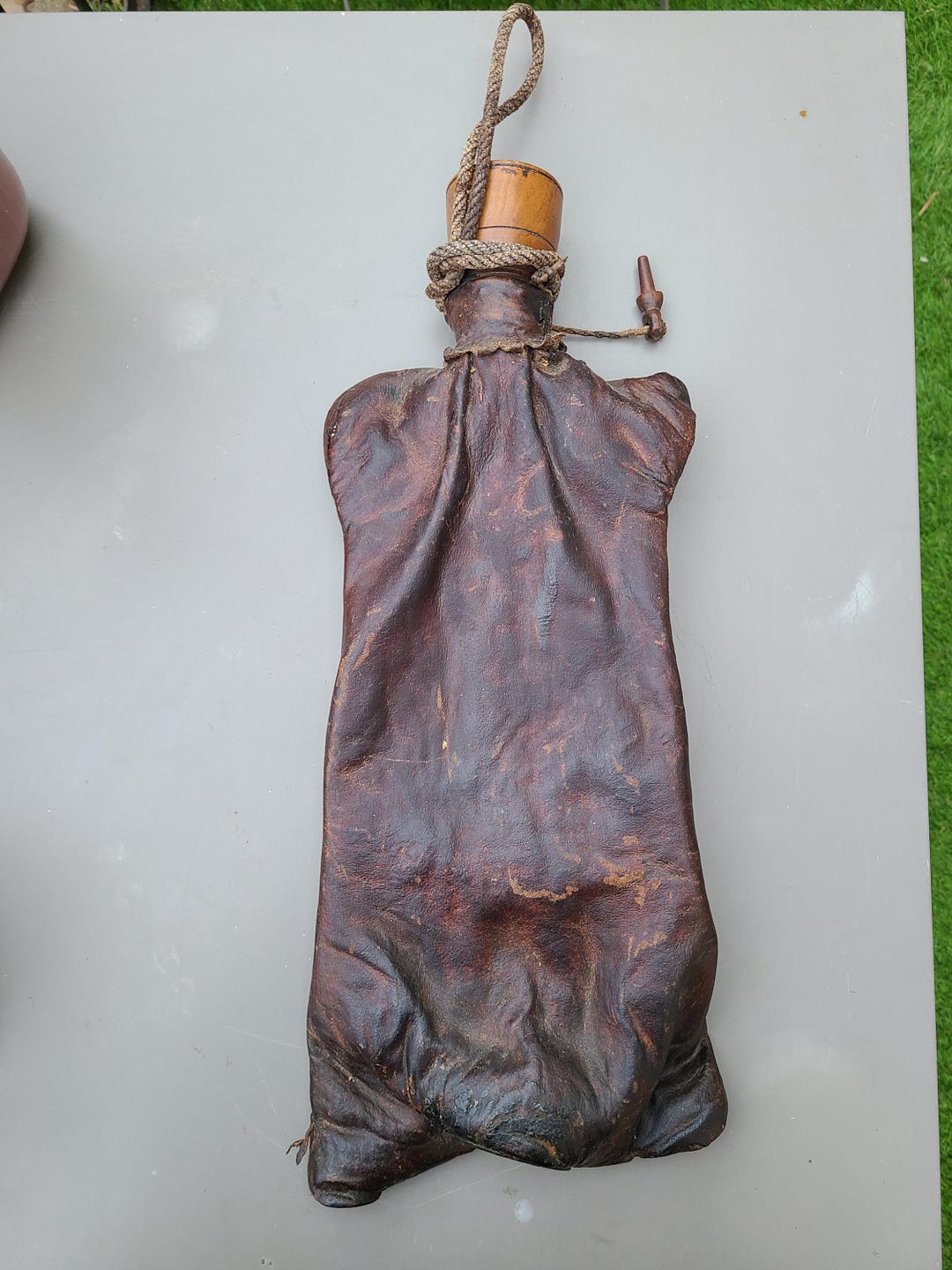 Ancienne gourde en plastique vintage Coca Cola - Ressourcerie Histoires