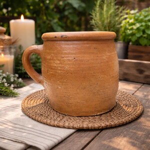 Olla antigua de gres esmaltado con asa | Cerámica rústica artesanal | Decoración rústica, cocina vintage, colección de cerámica. Francia. Diámetro 20.