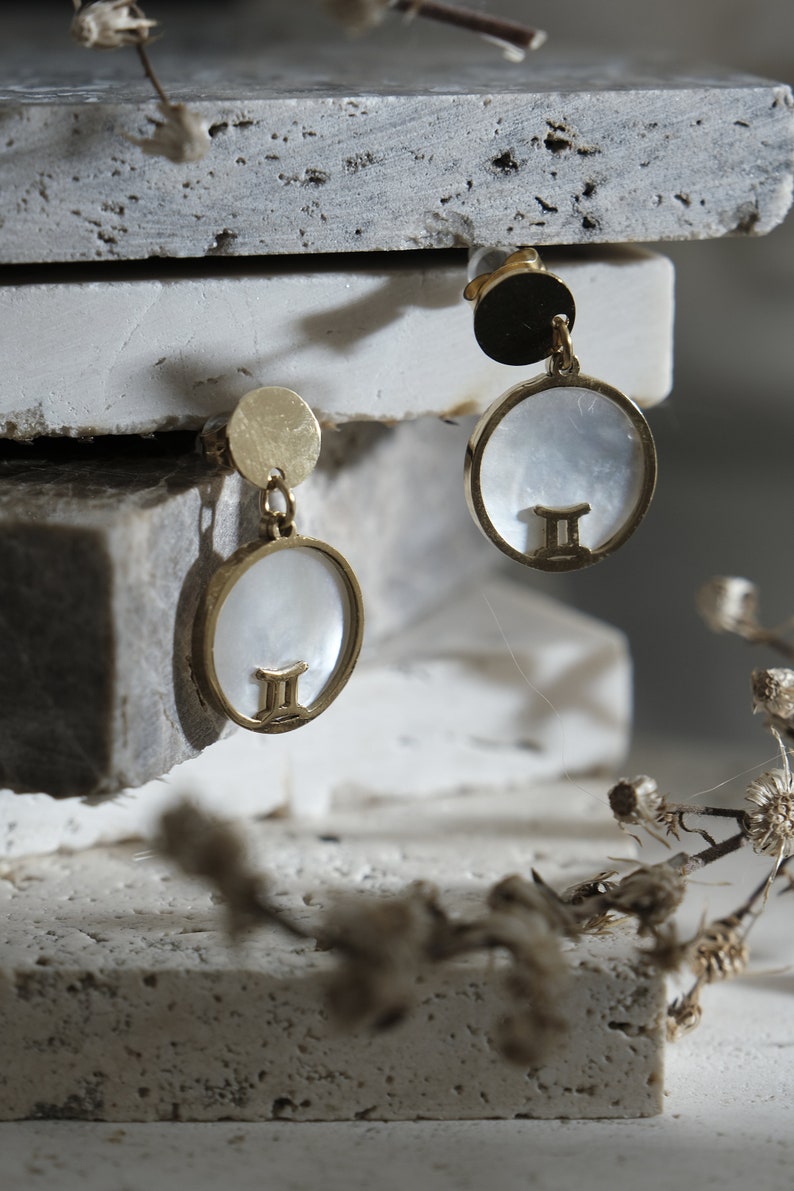 Gemini ensemble de boucles d'oreilles en or avec perles, boucles d'oreilles du zodiaque, astronomie, cadeau de noël, bijoux faits à la main image 9