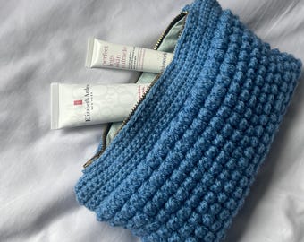 Crochet Bobble Makeup Bag Pattern for Beginners - Easy DIY Craft