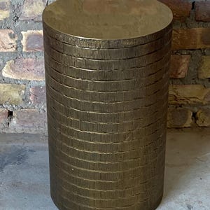 Hand Crafted  Metal Round Accent Table, Side Table Mdf Wood Indian furniture