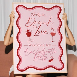 Drunk in Love Bachelorette Willkommensschild-Vorlage, gewellte Grenze Brautdusche Party Wochenende bearbeitbares Schild, dunkles kirschrotes Thema