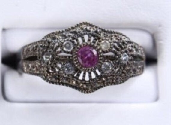 Vintage ruby and sterling silver ring - image 1
