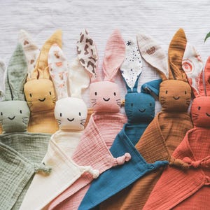 Schnuffeltuch personalisiert Hase | Schmusetuch Baby Musselin | Babygeschenk Geburt Neugeboren 画像 1