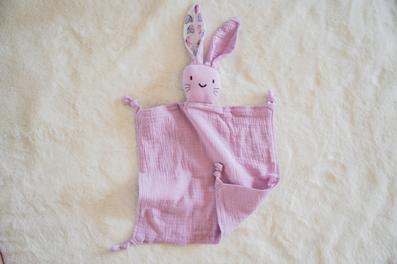 Schnuffeltuch personalisiert Hase | Schmusetuch Baby Musselin | Babygeschenk Geburt Neugeboren Flieder