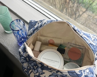 Trousse de maquillage matelassée, trousse à cosmétiques/pochette, trousse de toilette, cadeau pour elle, pochette/sac de grande capacité, organiseur, fait main, livraison gratuite