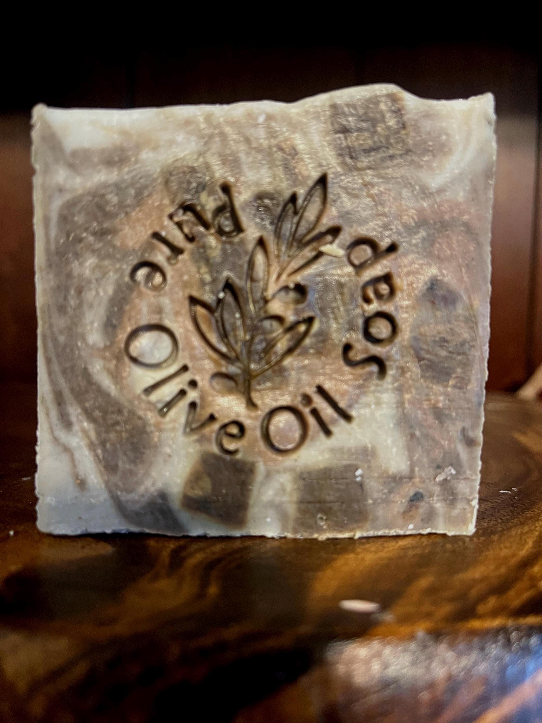 Organic Soap | Olive oil 100% | Manuka  Honey |  goat milk | Rosemary Essential Oil