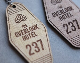 Wooden Movie Keyring Retro Motel Style - The Shining