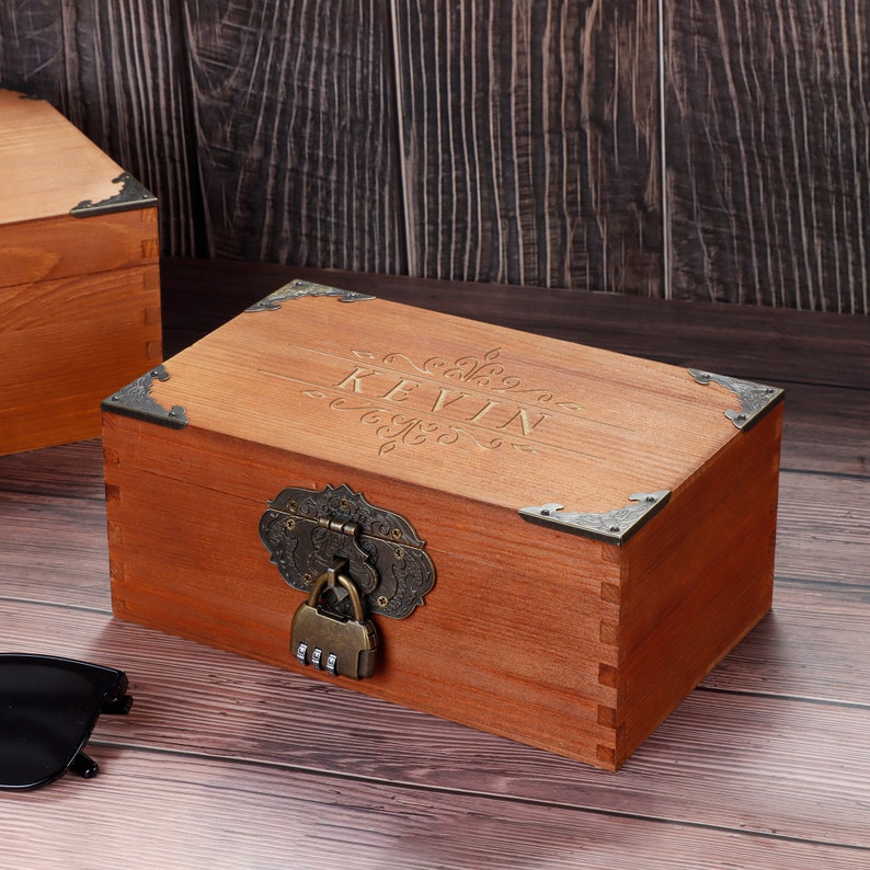 Personalized Wood Keepsake Memory Box With Lock, Keepsake Gift Box for