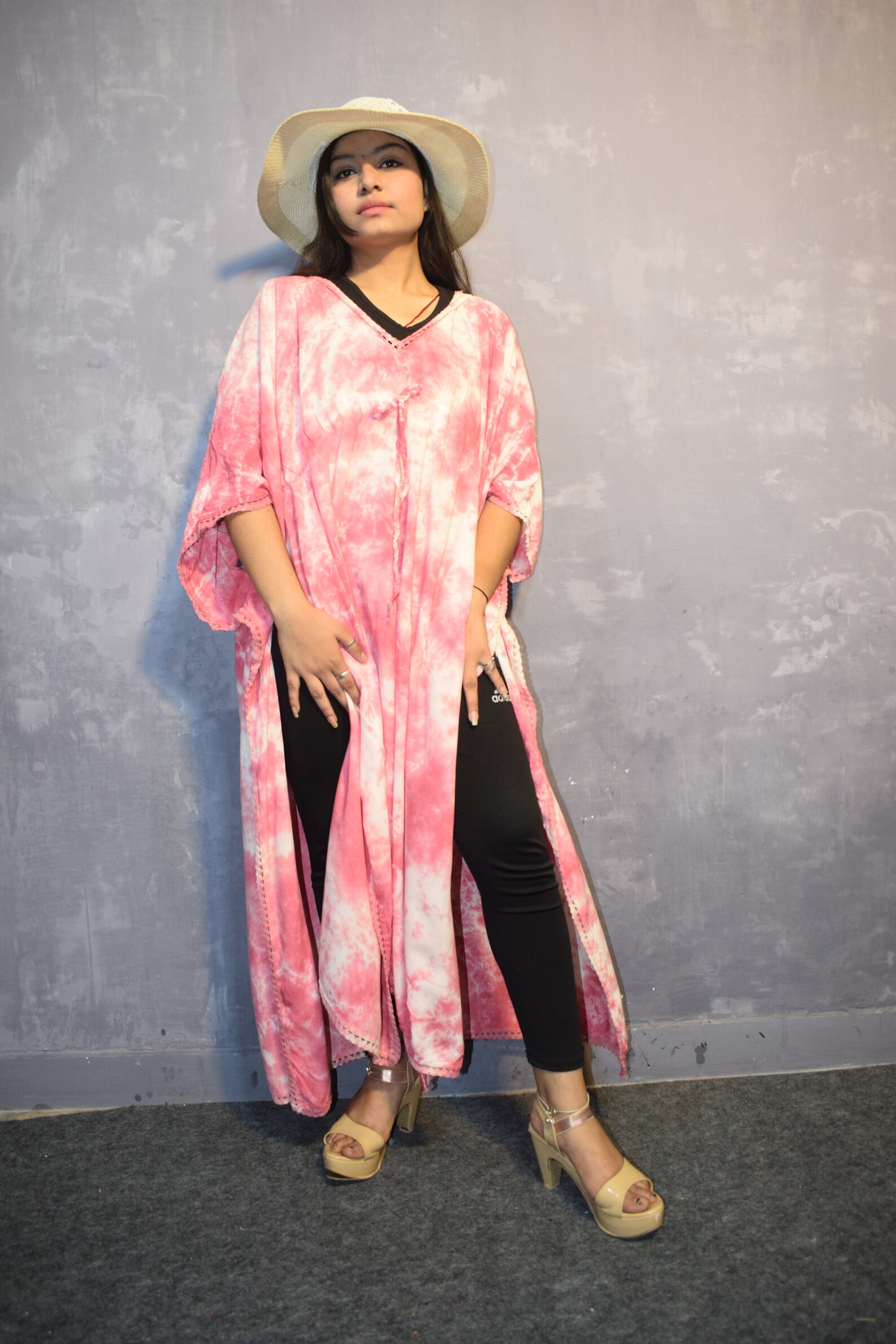 Women Pink and White Tie & Dyed V-Neck Kaftan Top & Trouser Co-ord Sets