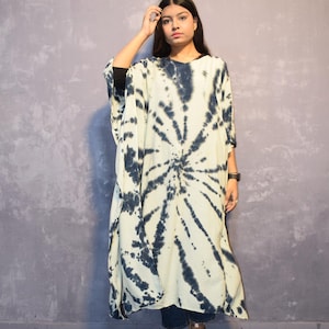 Handmade Tie-Dyed Rayon Caftan: Boho Maxi Dress, Resort Robe