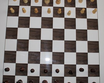 JAMAICAN  DRAUGHTS/ CHESS with options