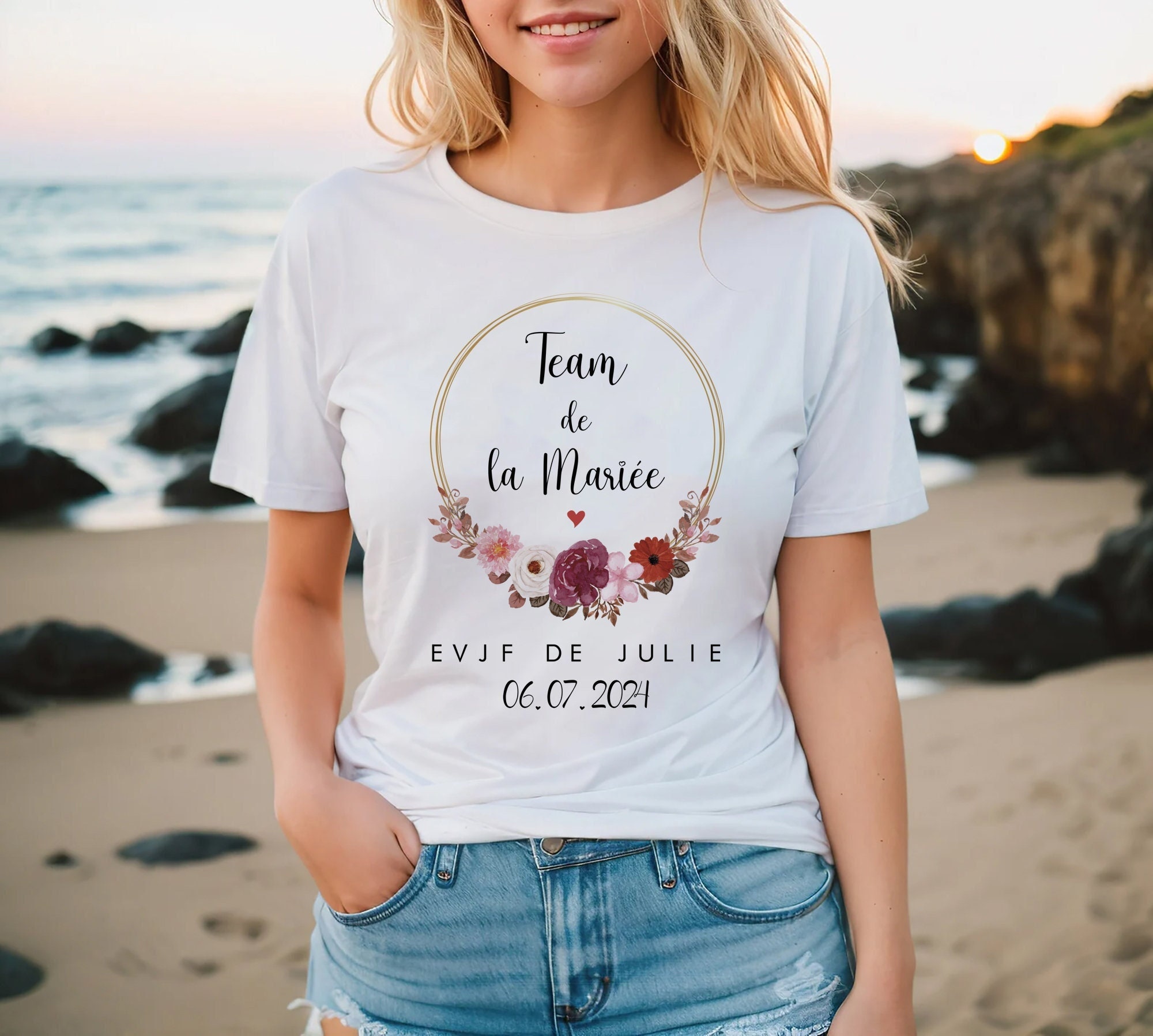 Discover EVJF Personnalisé Future Mariée Team Mariée - EVJF Couronne De Fleurs T-Shirts Familiaux Assortis