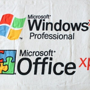 2001 Microsoft Windows XP タオル / MS ペイント