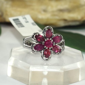 Gorgeous Ruby Flower Ring, Sterling Silver Gemstone Daisy Cluster Ring, Floral Red Stone Statement Ring, July Birthstone Gift for Her