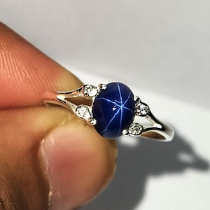 Blue Lindy Star Ring, Lindy Star Sapphire Ring, Women Sapphire Ring, 6 Ray Lindy Star Ring, Engagement Ring, Sterling Silver Promise Ring