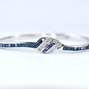 Natural Blue Sapphire Bangle-925 Silver Bangle-Square Sapphire Bangle-September Birthstone-Sapphire Bangle Openable with safety lock