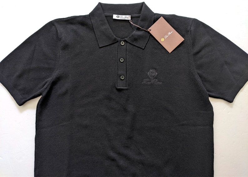 T-shirt polo noir en maille LORO PIANA taille M, L, logo image 3