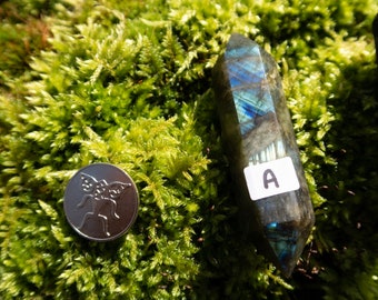Torre de Labradorita Biterminada de 8 cm, Cristal Curativo y Espiritual, Piedra Natural, Doble Punta, Iridiscente, Obelisco, Regalo