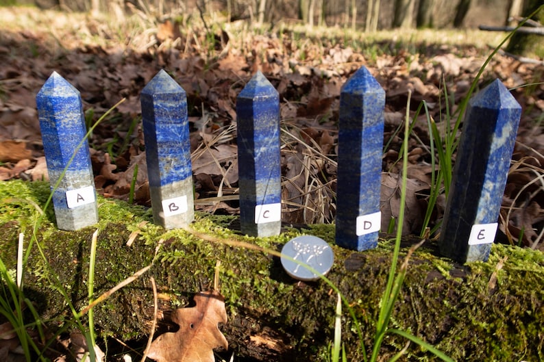Naturligt lapis lazuli-torn, obelisk, reiki-laddning, meditationskristall, högkvalitativ naturlig punkt, blå dekoration bild 1