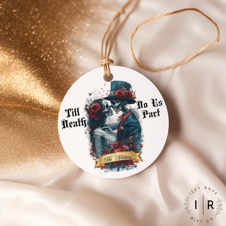 Adorno gótico de pareja casada con calaveras, adorno romántico de esqueletos, decoración gótica, regalo de boda del Día de Muertos, decoración de pareja de esqueletos de Halloween imagen 2