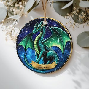 Adorno de dragón verde, decoración de fantasía, arte de pared de dragón celestial, adorno colgante de dragón místico, decoración de recuerdo de criatura mítica, regalos únicos