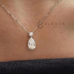 Pear Cut Diamond Necklace, Gold Teardrop Diamond Pendant, Minimalist Diamond Charm, Statement Solitaire Diamond Necklace, Gift For Women