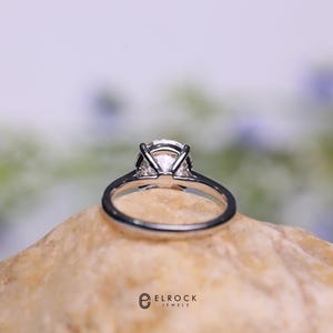 Round Lab Grown Diamond Engagement Ring 1–4 CT IGI Certified 14K 18K Gold Solitaire Investment Ring
