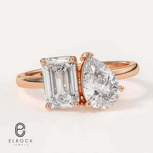Pear & Emerald Diamond Toi Et Moi Ring / Lab Grown Diamond Ring / Two Stone Engagement Ring / CVD Diamond / Anniversary Ring
