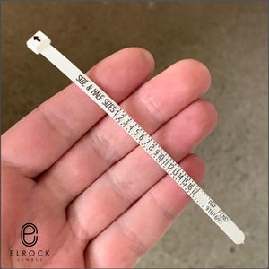 Plastic ring sizer, ring sizer chart, reusable ring sizer, ring sizer, adjustable ring sizer, plastic ring size finder
