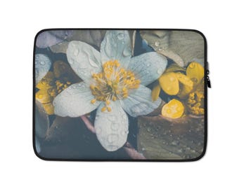 Laptopväska med blommigt tryck
