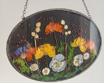 Dried flowers oval frame, Stained glass with pressed flowers, Large wall frame with meadow flowers, Stained glass suncatcher with black back