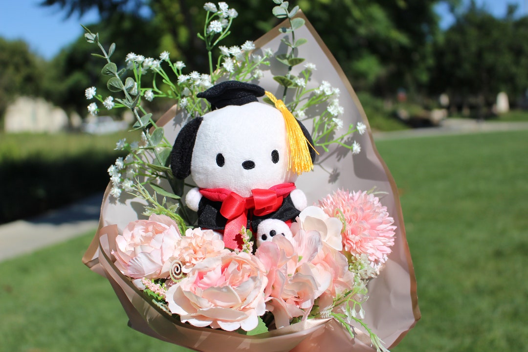 Graduation Bouquet, Sanrio Pochacco Bouquet, Sanrio Graduation Series ...