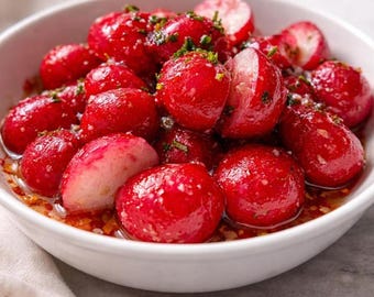Receita rápida de rabanetes em conserva | Picles agridoces de geladeira (Download em PDF)