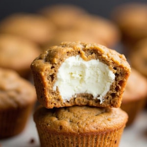 Najlepszy przepis na Keto Marchewkowe muffinki | Natychmiastowe pobieranie pliku PDF | przepis mamy | rodzinna książka kucharska | prosty talerz deserowy