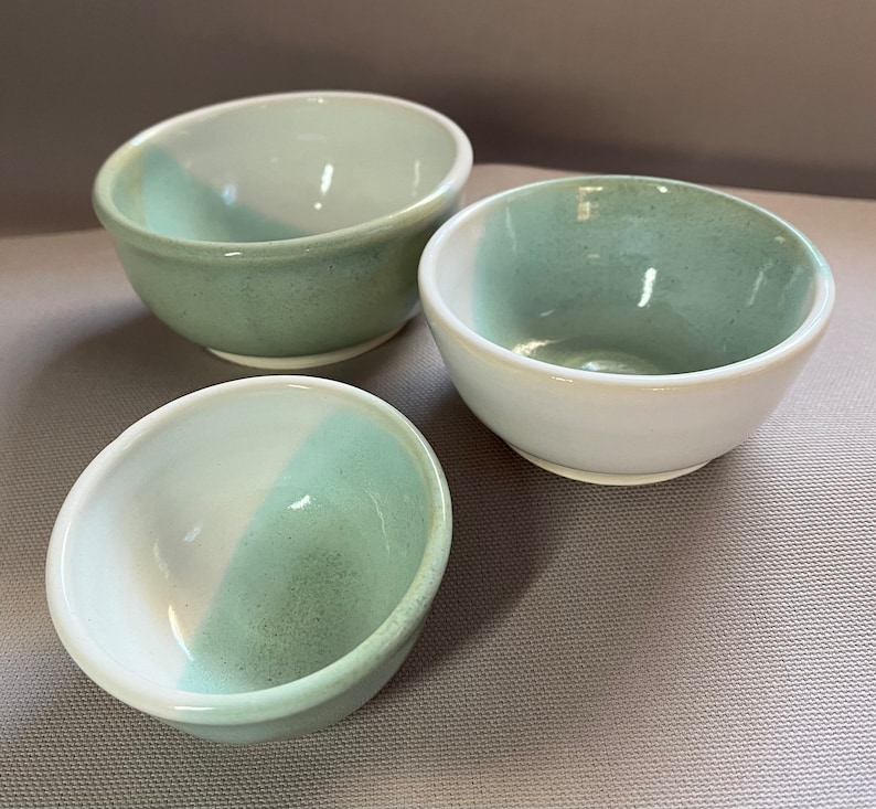 Small Nesting Bowls perfect for measuring ingredients when cooking Sage