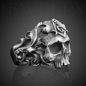 Mason Symbol on Skull with Crown Handmade Sterling Silver Men Biker Ring, Master Mason & Skull Gothic Ring, Freemason Skull Men Jewelry