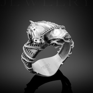 Handmade Horseshoe Man Ring, Oxidized Horse Ring, 925 Silver Horse Head Signet Mens Ring, Sterling Silver Wedding Men Ring, Boho Men Ring