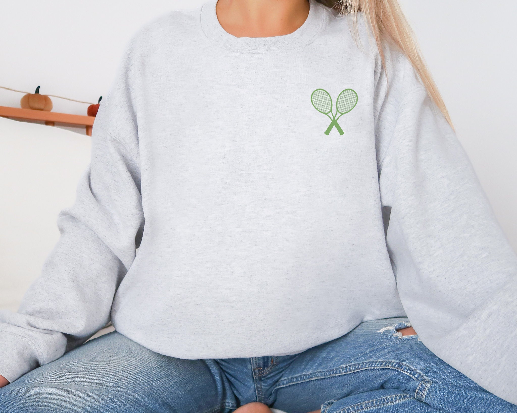 Tennis Ball Pattern Print Women's Sweatshirt main image 1