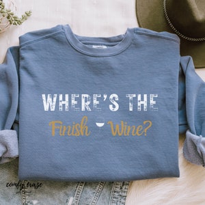Running Sweatshirt, Funny Runners Sweatshirt in 12 Comfort Colors, Unisex fit, Gift for Runner