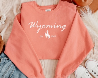 Wyoming Cowgirl Sweatshirt, Wyoming Sweatshirt,Jackson Hole, embroidery, vacation gift, Gift for Her; Comfort Colors, Teton Mountains