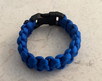 Handmade Kid Size Paracord Bracelet (7 Inches)