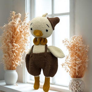 Handmade Crochet Duck Toy – Amigurumi Stuffed Animal – Baby Shower Gift – Soft Plush Duck – Nursery Room Decor – Unique Handmade Doll