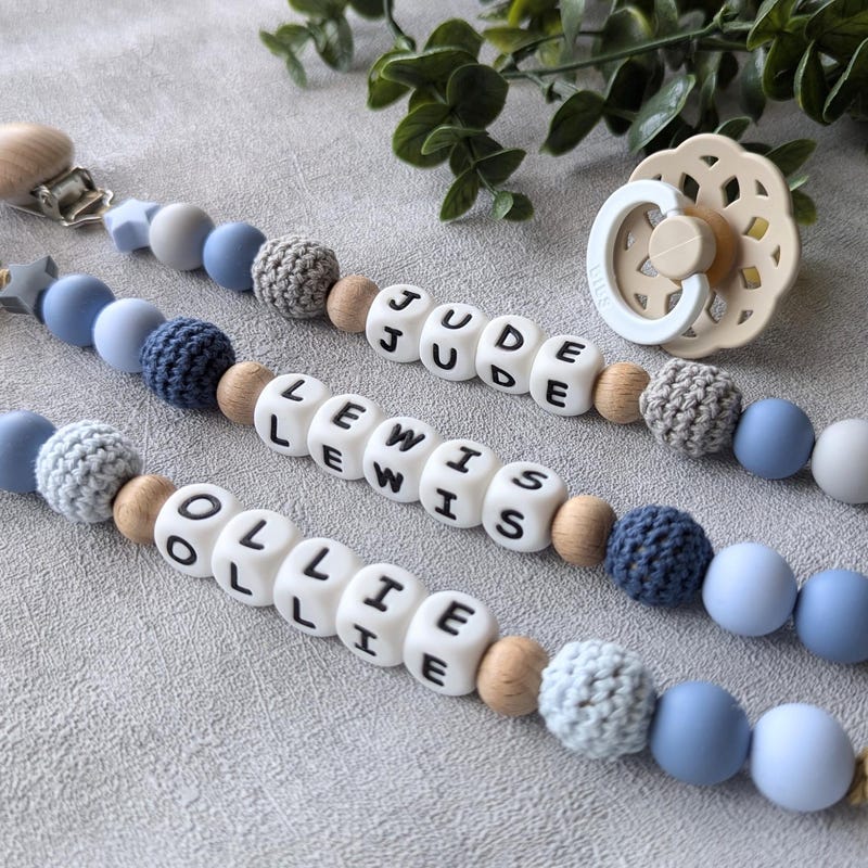 Personalised dummy clip, Blue dummy clip, Newborn present, Baby boy, Boys Pacifier chain, Boys Dummy chain, Baby accessories, Newborn Gift